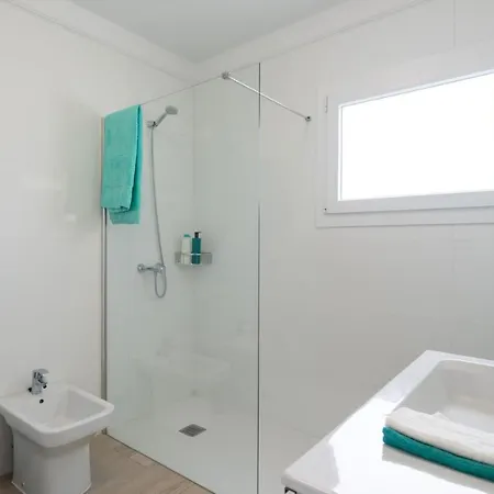 Mercedes Luz By 빌라