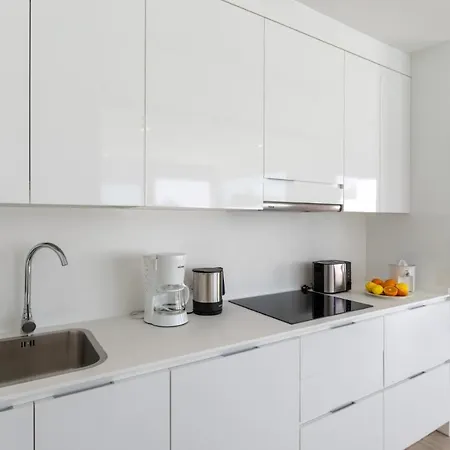 Mercedes Luz By 플라야블랑카